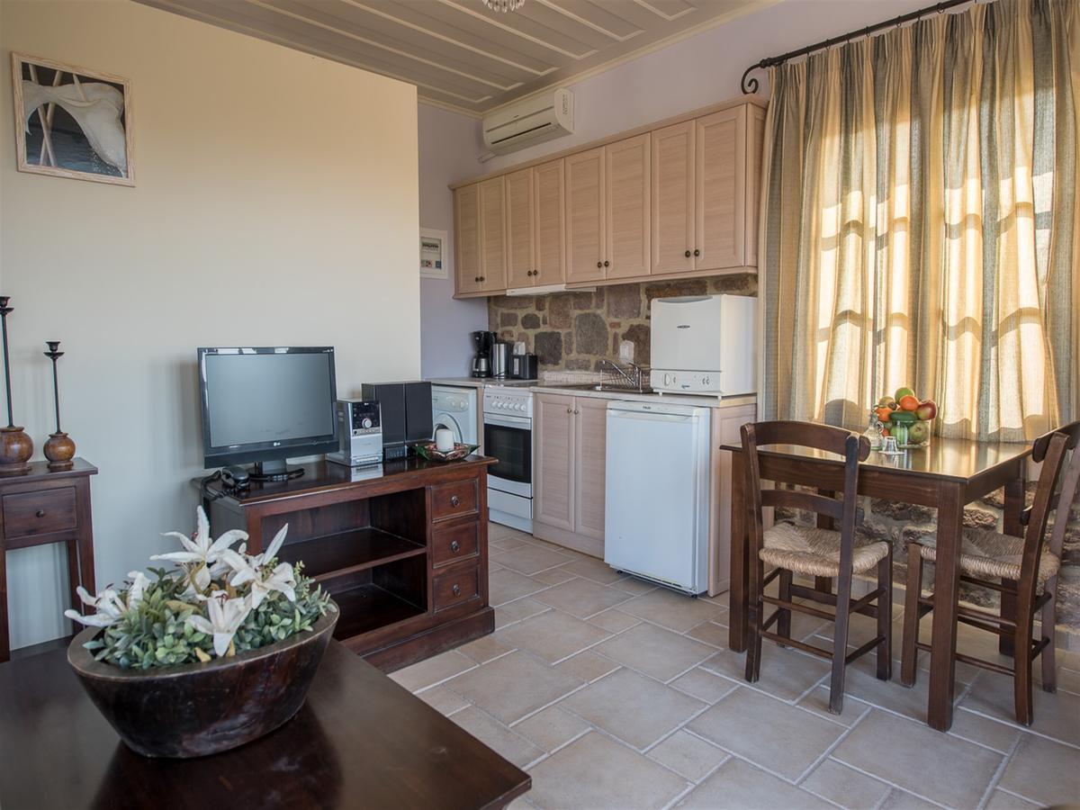 Moongarden Aparthotel มิธิมนา ภายนอก รูปภาพ
